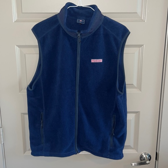 Vineyard Vines Other - Vineyard Vines Large Navy Vest